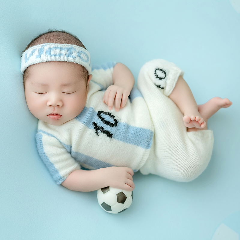 كرة القدم الطفل موضوع الوليد ا - مراجعة Infant Photography Props Outfit وسعره